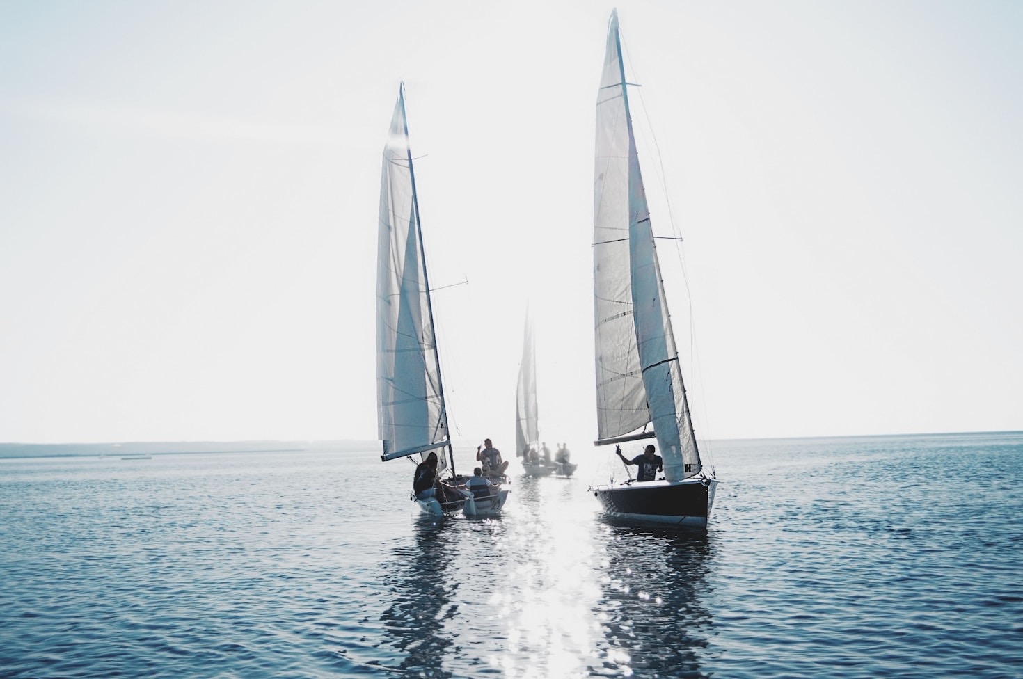 10 Essential Tips for New Sailing Enthusiasts